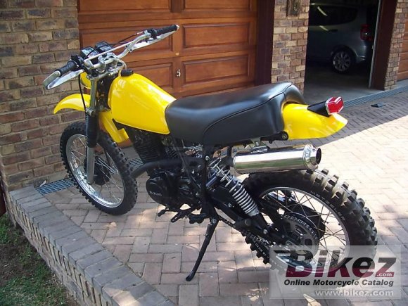 1982 Suzuki DR 500 S photo
